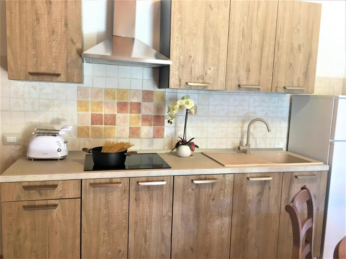 Il Girasole Apartamento Caprino Veronese Exterior foto