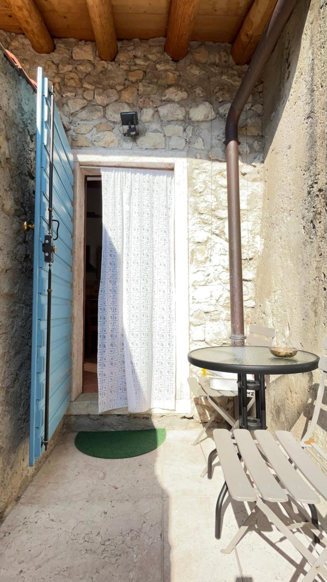 Il Girasole Apartamento Caprino Veronese Exterior foto